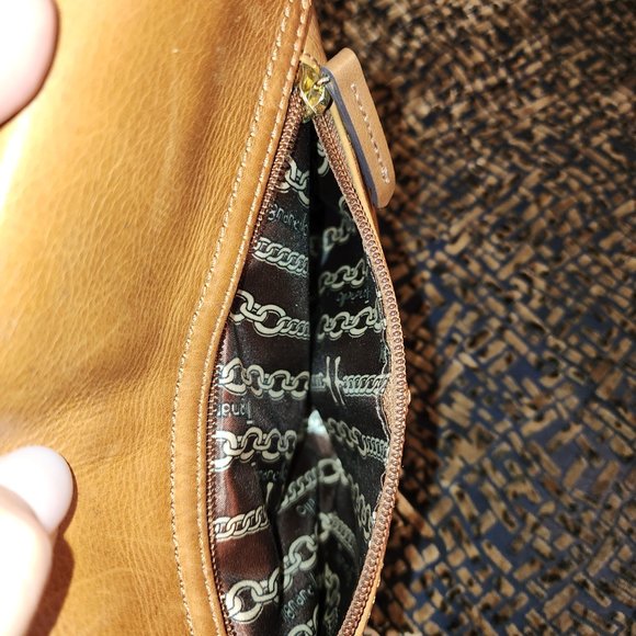 TIGNANELLO VINTAGE LEATHER CROSSBODY- LAREDO - Picture 9 of 11